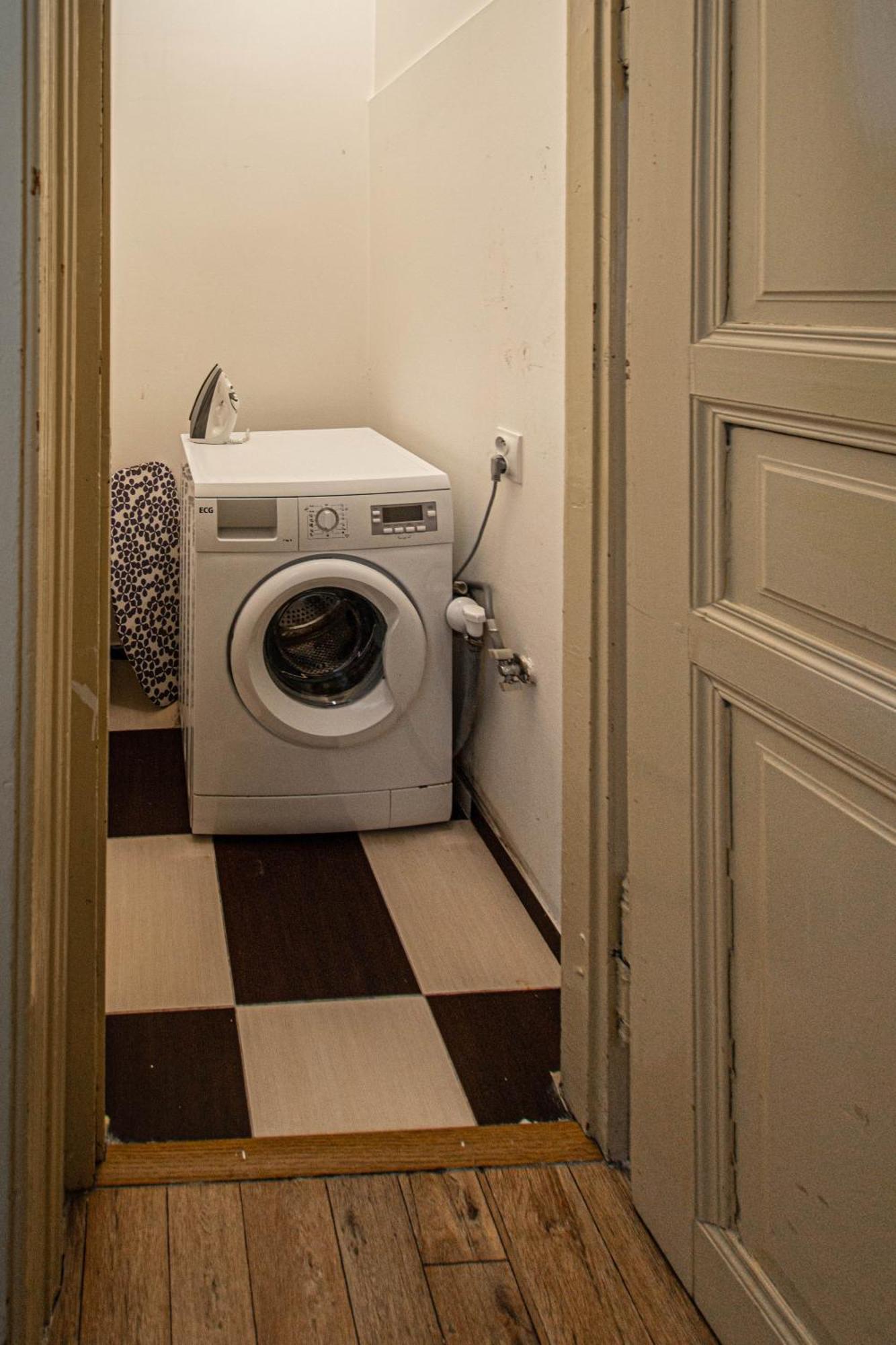 For Celebrations Spacious 3Bdr Apartment With Balcony 프라하 외부 사진